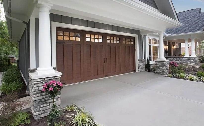 Canyon Ridge® Carriage House (4-layer) Garage Doors Canyon Ridge® Carriage House (4-layer) Garage Doors